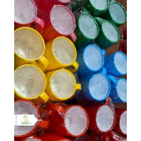 لیوان مدرسه و دانش آموز