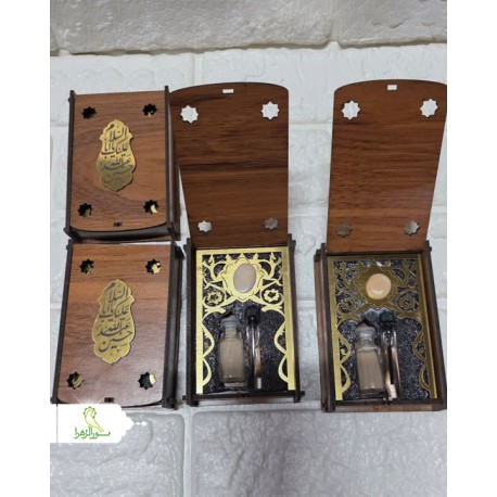 نگین حرم با عطر و تربت