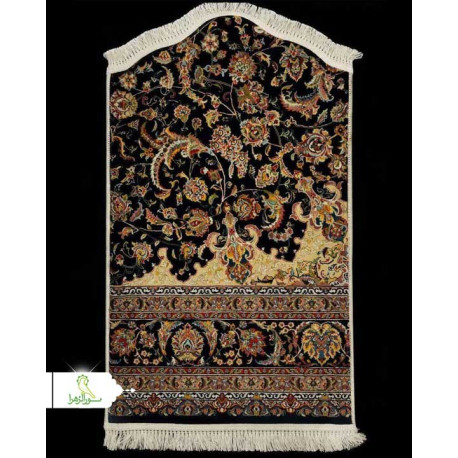 فرش حرم حضرت معصومه(س)